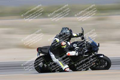 media/Jan-15-2026-Racers Edge (Thu) [[dfebeb70ab]]/3-B Group/Session 2 (Turn 15 Inside Pans)/